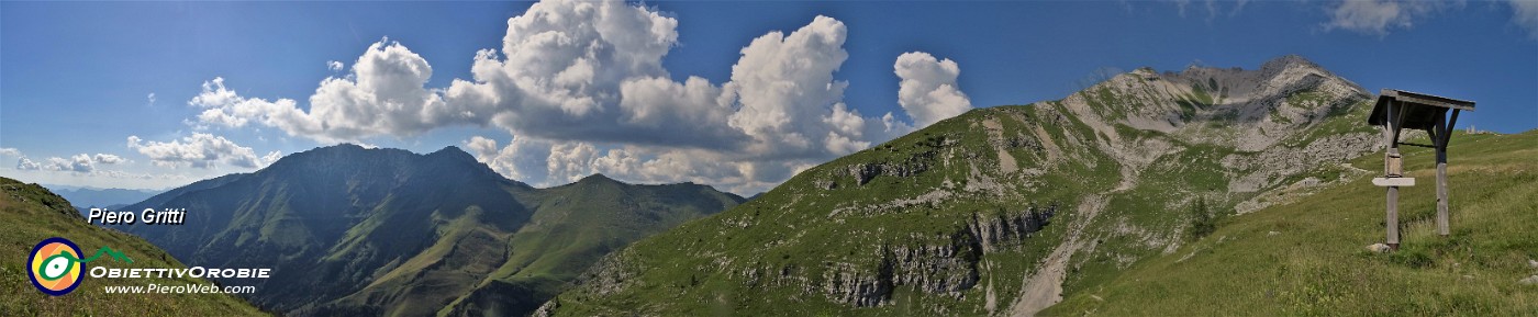 97 Vista panoramica verso Menna ed Arera.jpg